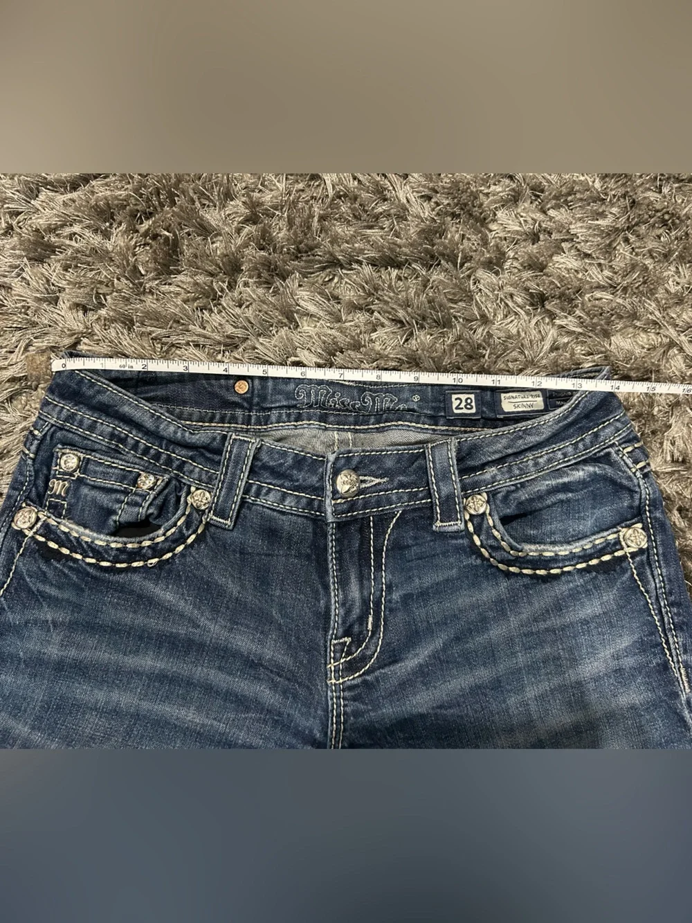 Miss Me Women's Dark Blue Skinny Jeans with Embroidered Peace Sign Pockets sz.28